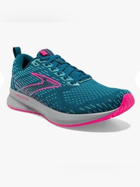 Brooks Women's Levitate Running Shoe 10.5  - Teal with Pink Accents